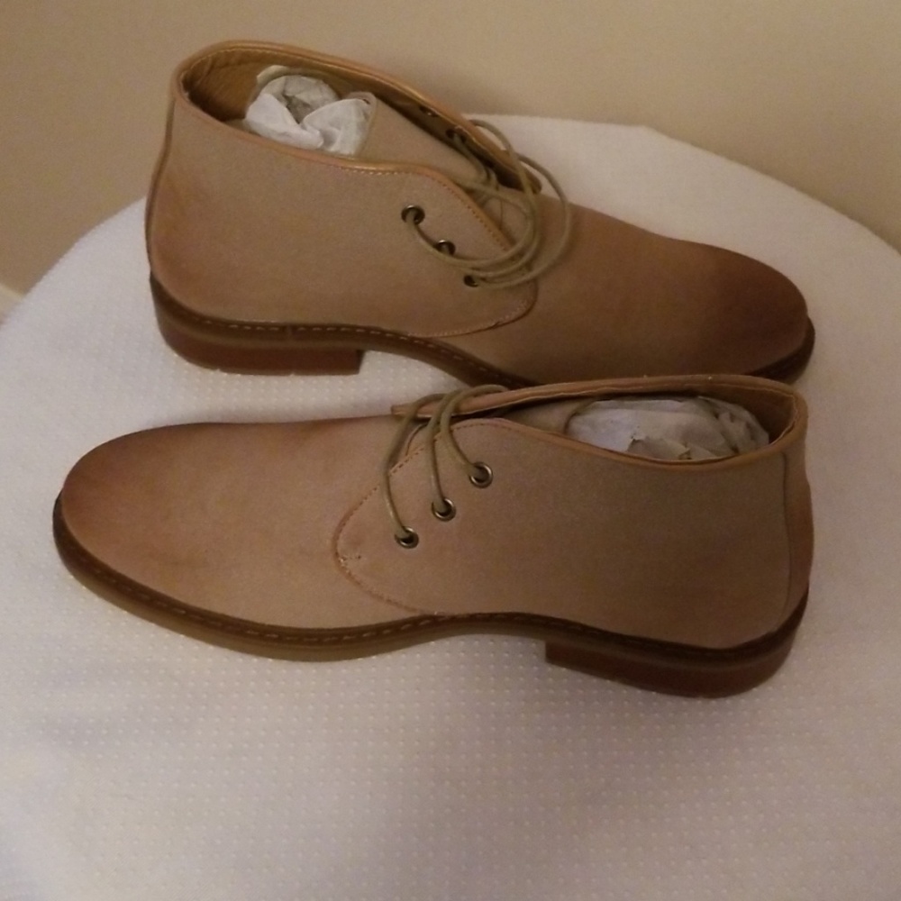 Mens shoes
